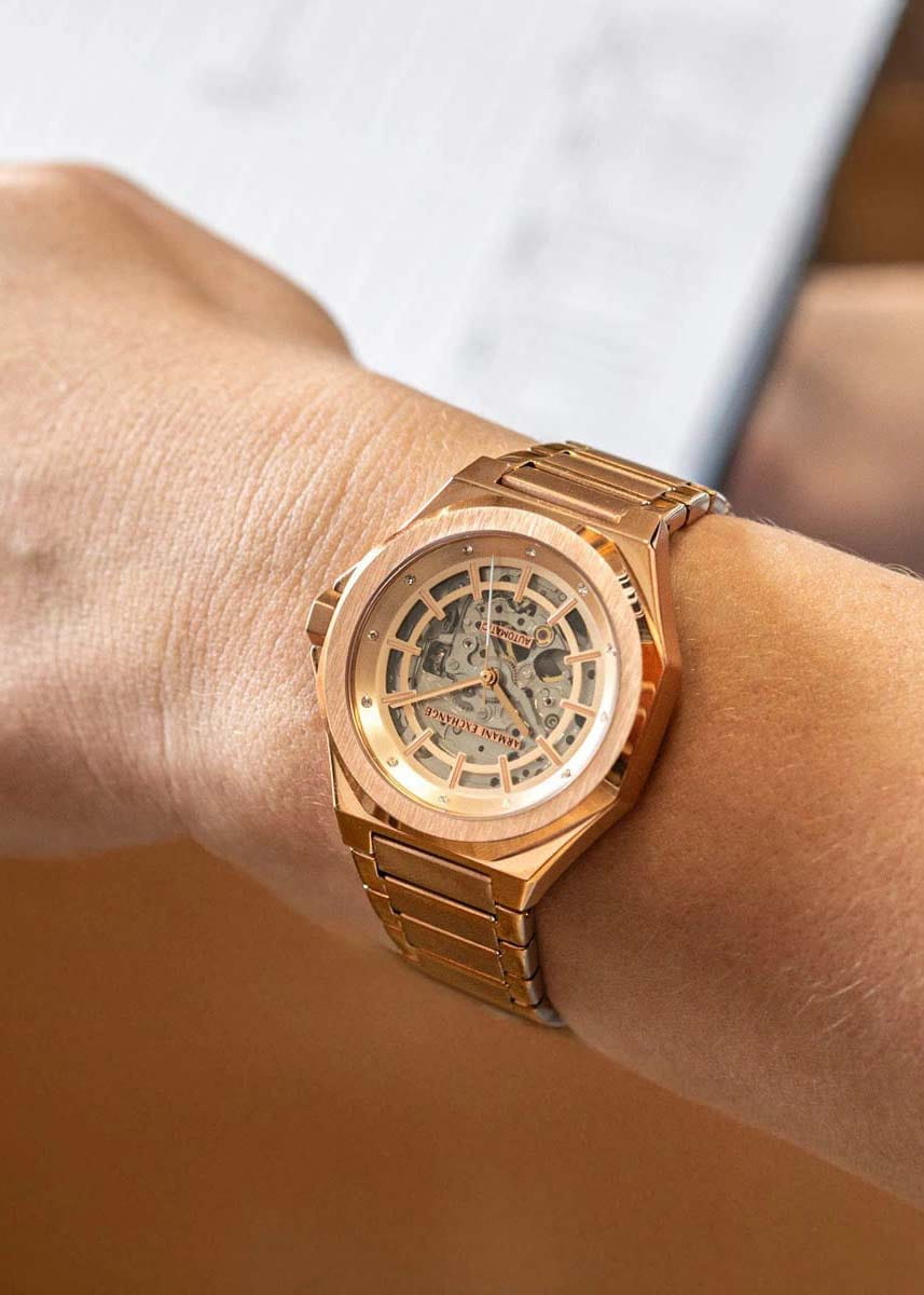 Armani Exchange Armani Exchange Andrea AX4619,  италия женские часы на браслете нержавеющая сталь с ip-покрытием боковой вид