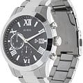 Guess Guess Atlas W0668G3 кварцевые мужские часы часы крупный план черный циферблата
