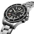 Breitling Breitling Superocean Automatic 42 A17366021B1A1 , наручные мужские часы фото под углом