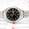 Seiko Seiko 5 Regular SNKL23K1, 5 regular япония мужские часы на браслете нержавеющая сталь боковой вид