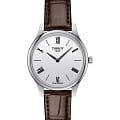 Tissot Tissot Tradition 5.5 Lady T063.209.16.038.00 Tradition T0632091603800 кварцевые женские часы серебристый циферблат, браслет кожаный — вид спереди
