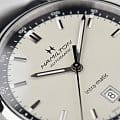 Hamilton H38425720 мужские часы застежка крупным планом