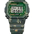 Casio DWE-5600CC-3ER мужские часы застежка крупным планом