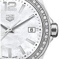 TAG Heuer TAG Heuer Formula 1 WBJ131A.FC8250 , наручные женские часы фото под углом