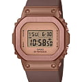 Casio Casio G-Shock GM-S5600BR-5DR (GM-S5600BR-5) GM GM-S5600BR-5 электронные женские часы бежевый циферблат, браслет полимер — вид спереди