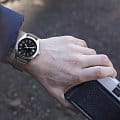 Hamilton H68551833 мужские часы застежка крупным планом